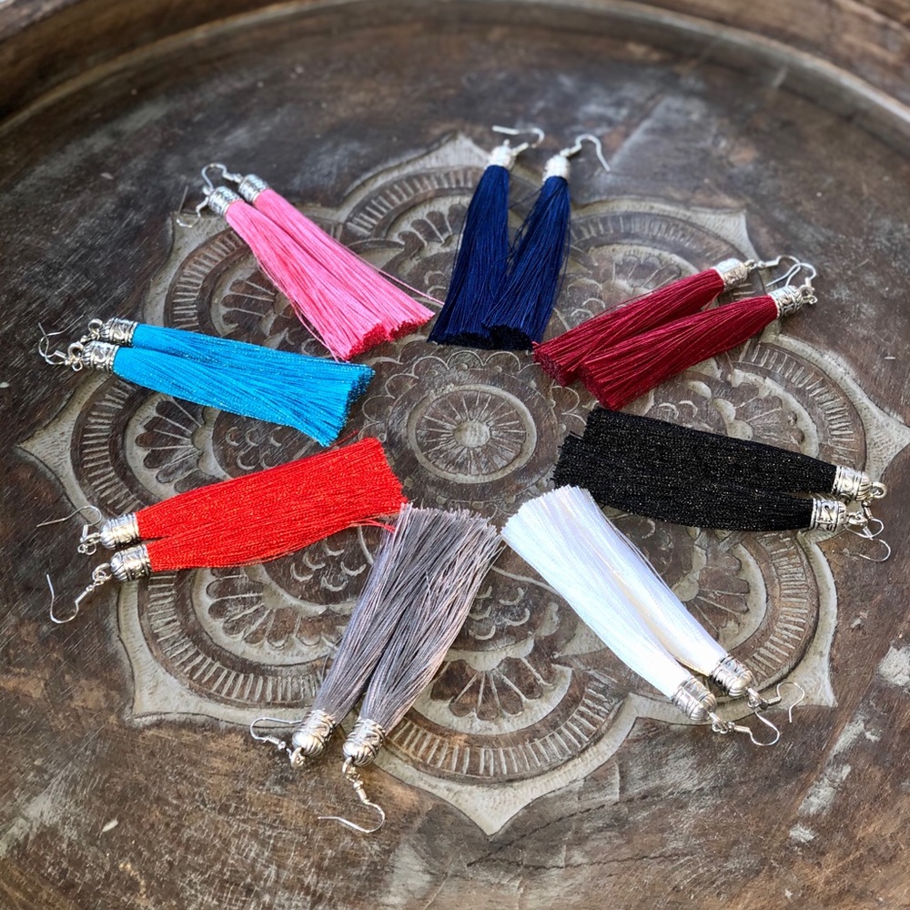 🌼2/$20🌼Boho White Fringe Tassel Dangle